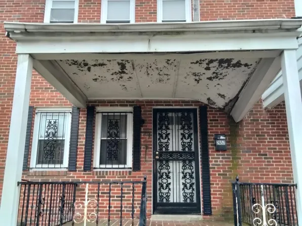 2657 Park Heights Ter, Baltimore, MD 21215