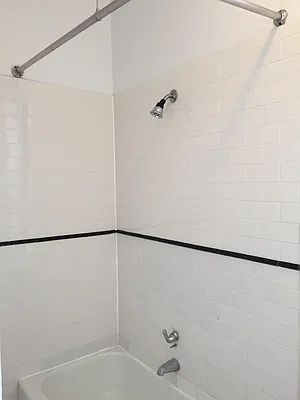 Rented by Platinum Properties | media 14