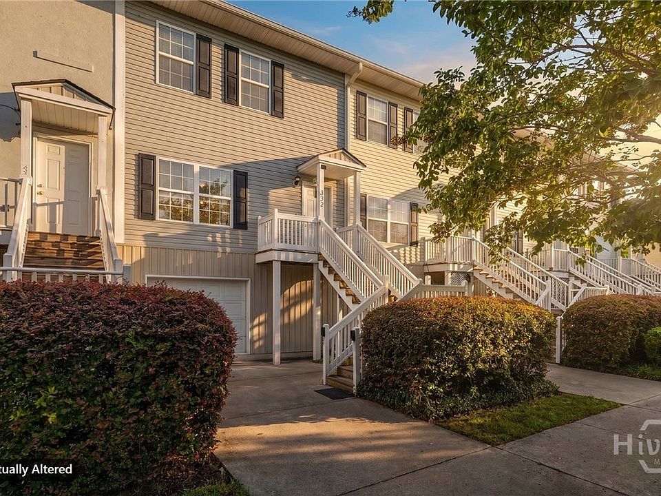 1st image of 322 Laurel Oak Lane