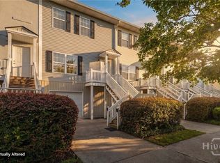 322 Laurel Oak Lane, Savannah, GA 31404