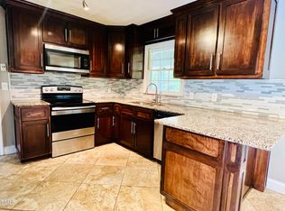 1913 Terry Ln, Knightdale, NC 27545