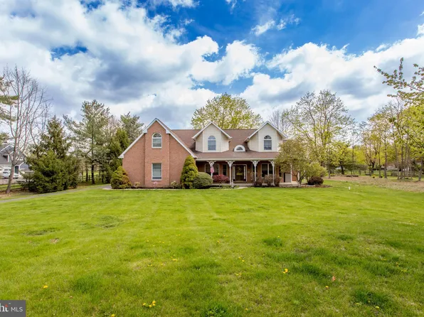 871 Myers Rd, Chalfont, PA 18914