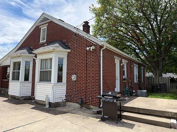 2nd image of 5113 Lindbergh Blvd