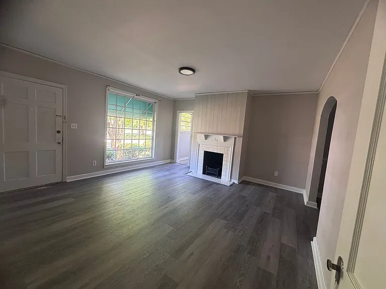 2053 Gorgas St — Photo 7