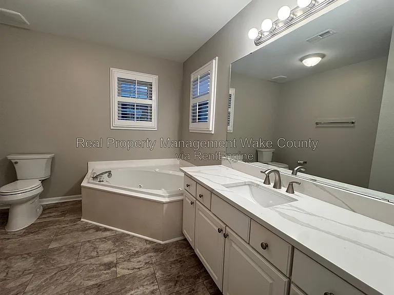 4021 Wellington Ridge Loop — Photo 21