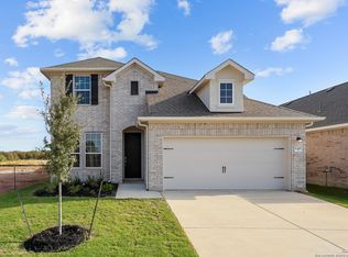 646 Broomsedge St, New Braunfels, TX 78130