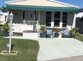 490 Nettles Blvd, Jensen Beach, FL 34957