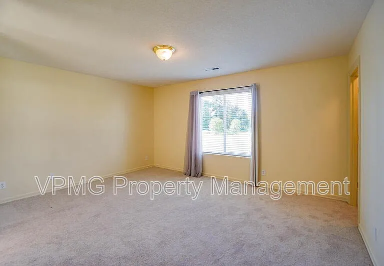 2214 NW 7th St — Photo 21