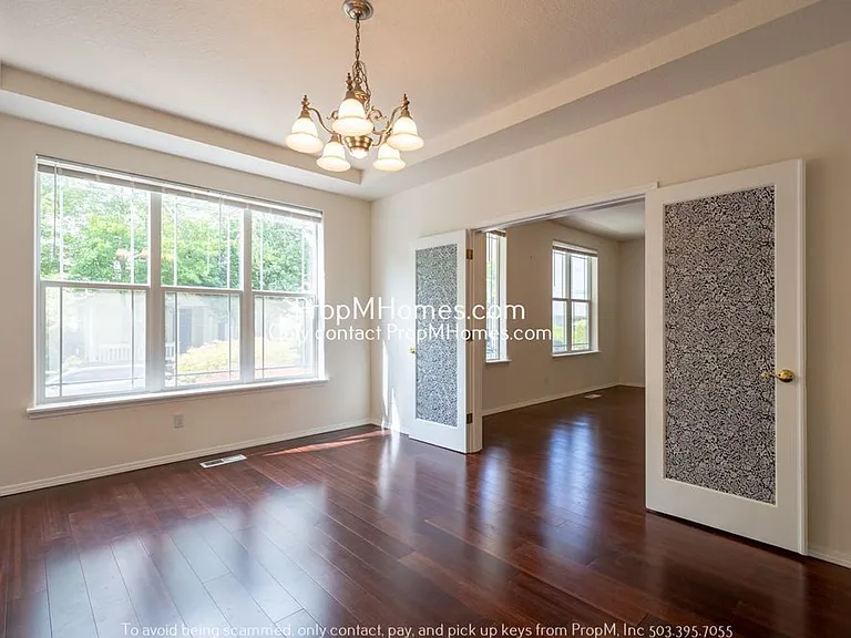 7561 SW Thornton Dr — Photo 5