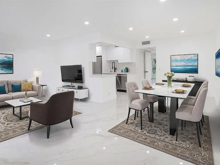 13250 SW 7th Ct #204L — Photo 12