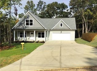 23 College Heights Pl, Royston, GA 30662