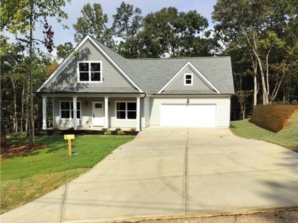 23 College Heights Pl