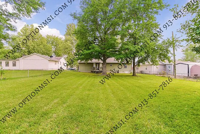 712 Harvey St — Photo 29