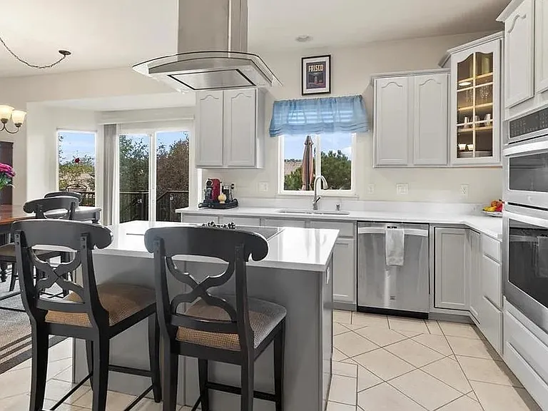 9630 Hollyleaf Ct — Photo 10