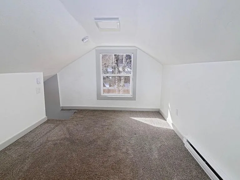 611 Main St — Photo 16
