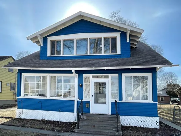 420 E Vernon Ave, Fergus Falls, MN 56537