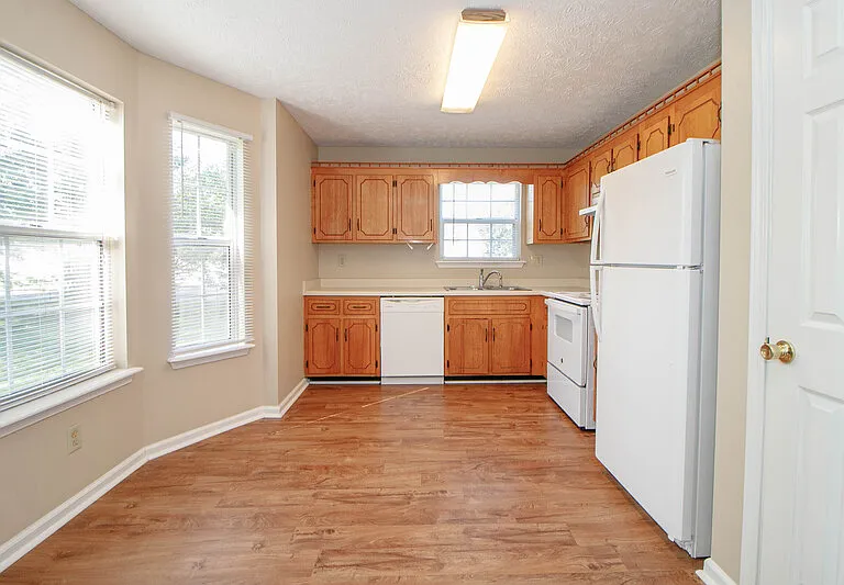 217 New Gritton Ave — Photo 5