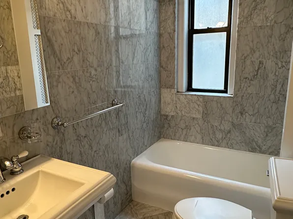 111 East 80th Street image 9 of 11