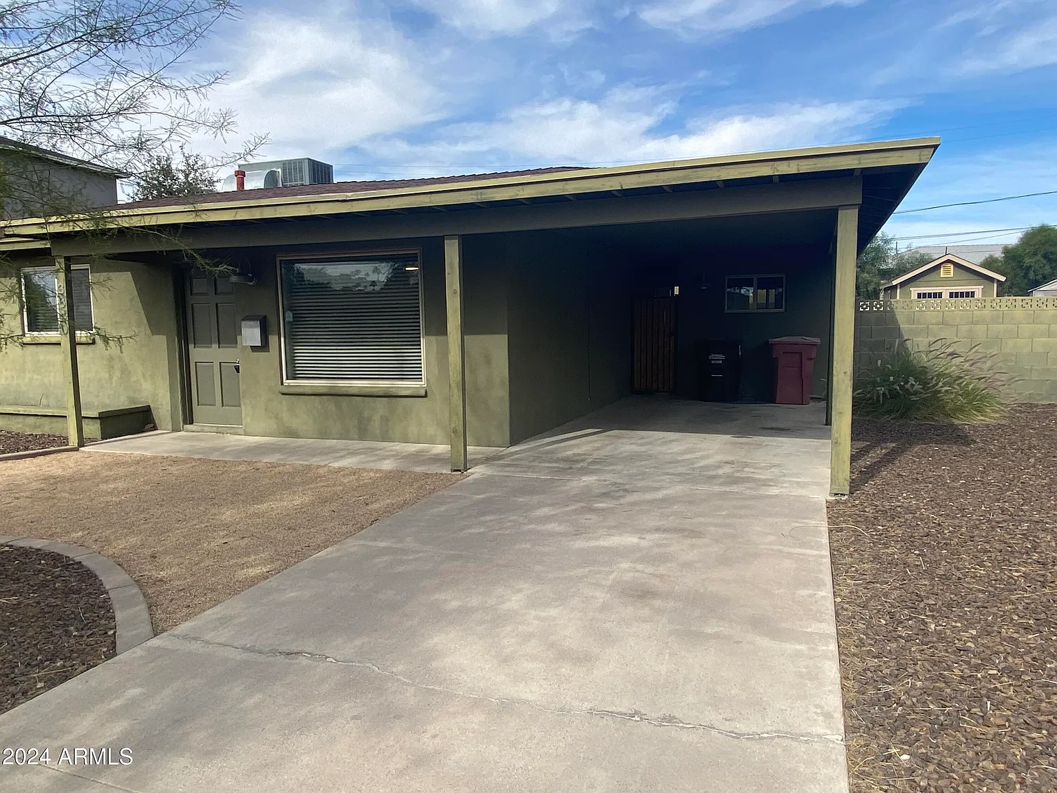 3 bed, 2.0 bath, 1876 sqft, $2,750 — Photo 2