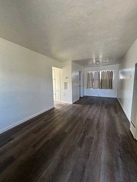 1st image of 1324 Pepper Dr