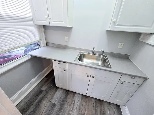 Rented by Brooklyn Property Group LLC | media 29