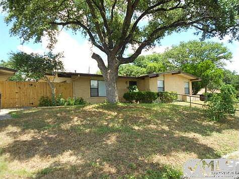 1st image of 3903 Maxine Dr