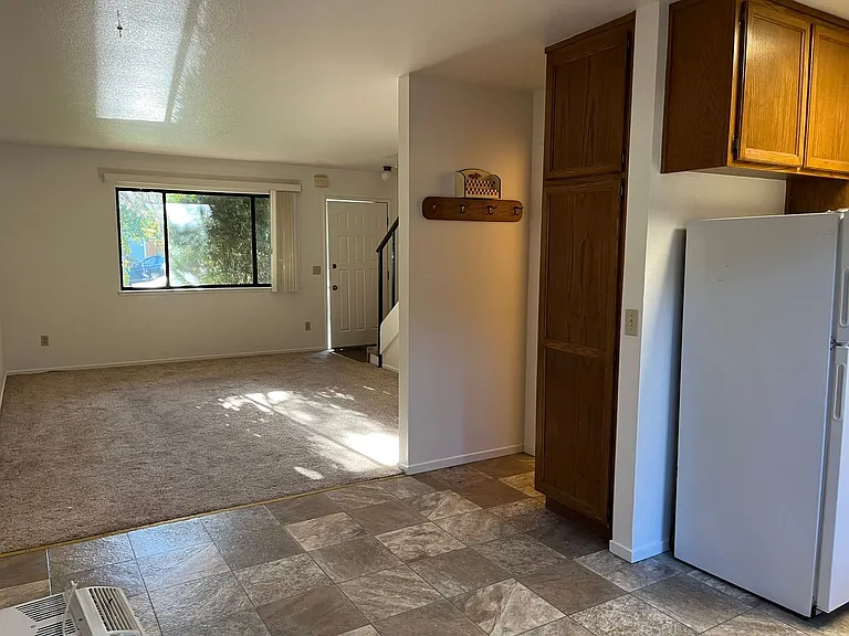 SouthMainStreet-4plex — Photo 6