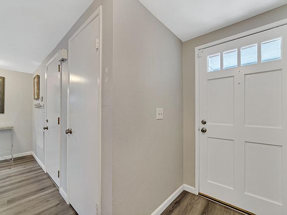 2nd image of 1072 Polk Ln