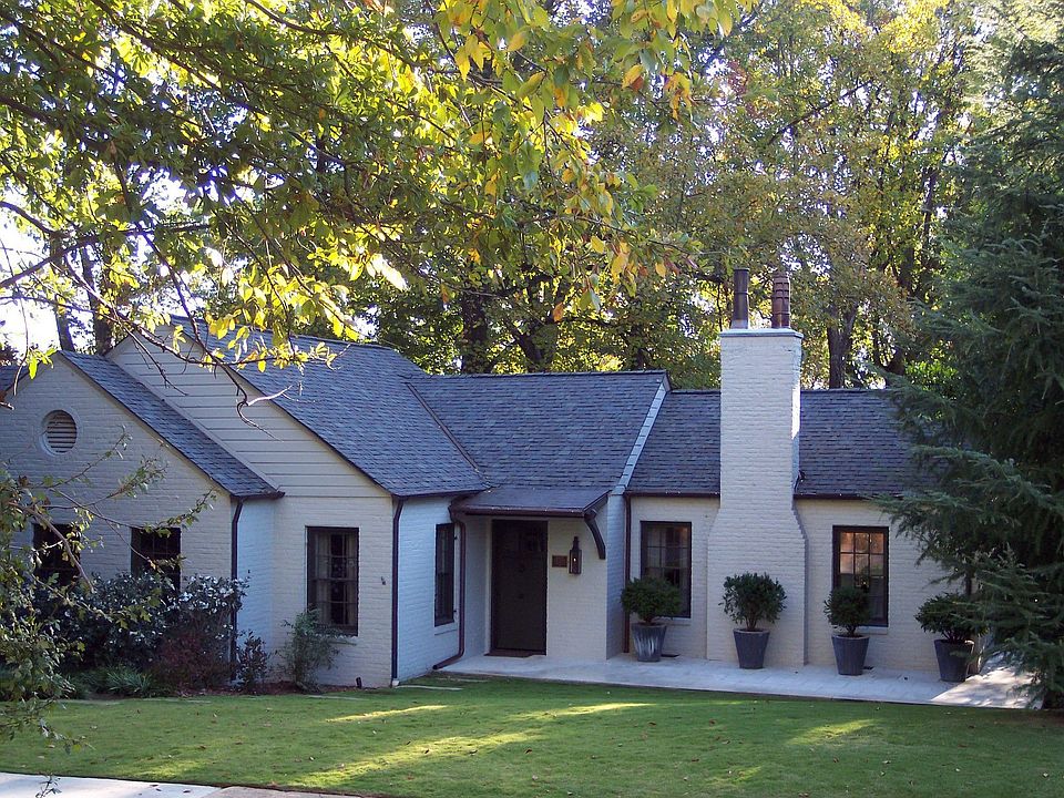 2915 Berwick Road