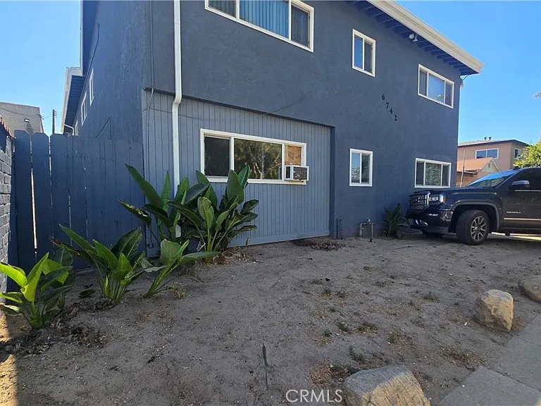 6742 Lemp Ave — Photo 1
