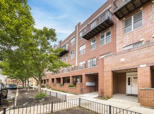 2510 N Willetts Ct Unit 2C, Chicago, IL 60647