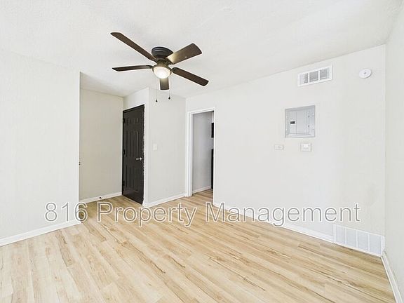 5th image of 1625 Washington Blvd APT 22