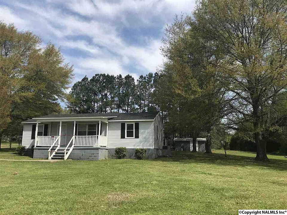 2nd image of 1433 County Road 72