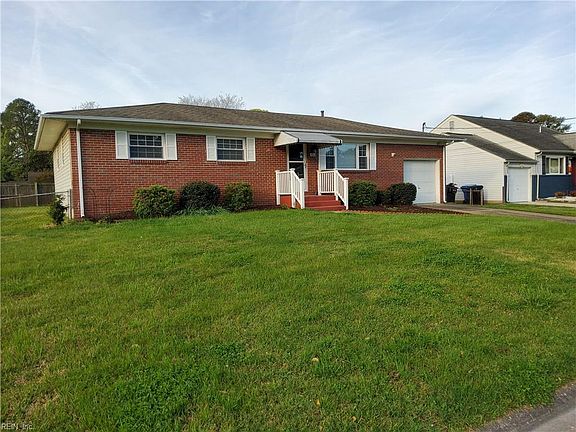 4th image of 5809 Mojave Rd