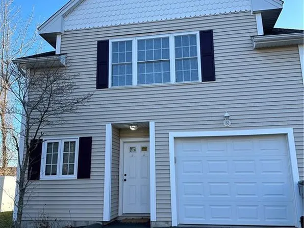 2720 State Street #32, Hamden, CT 06517