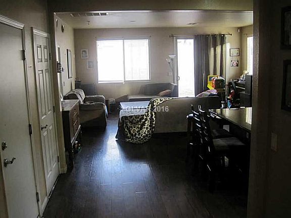4th image of 980 Via Canale Dr