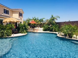 6878 Lucite Dr, Corona, CA 92880