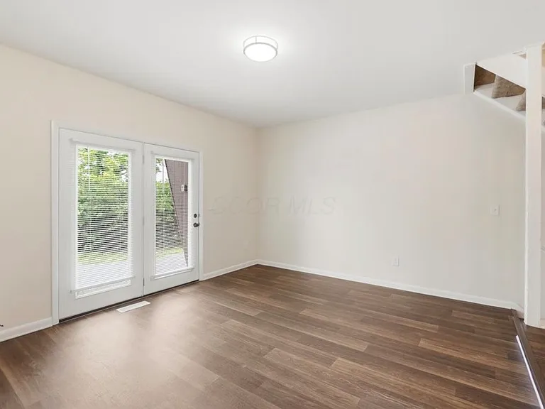 3671 McCarley Dr S — Photo 4