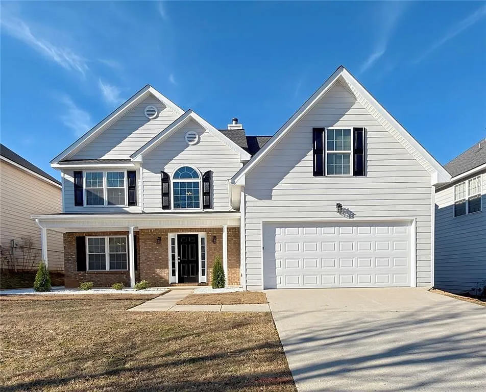 4 bed, 2.5 bath, 3114 sqft, $2,900 — Photo 1