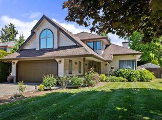 8672 163rd St, Surrey, BC V4N 1C7