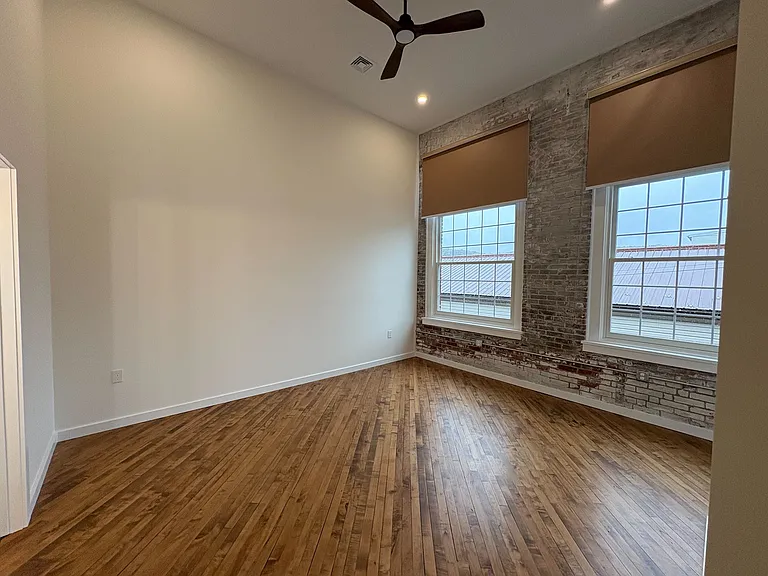 401 N Warren St #101 — Photo 7