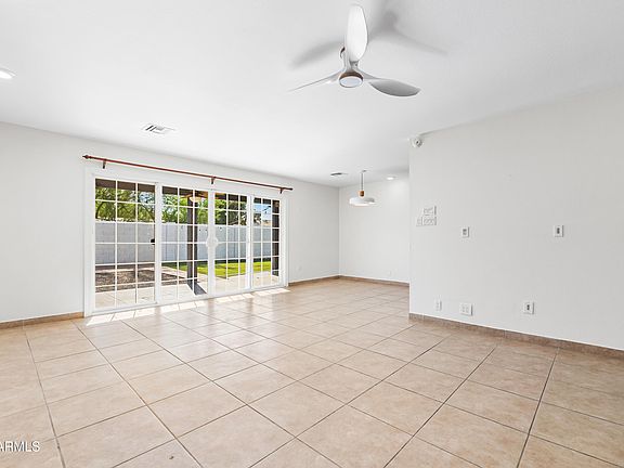 5th image of 457 W MULBERRY Drive