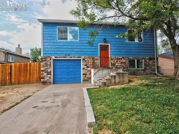3376 Foxridge Dr, Colorado Springs, CO 80916