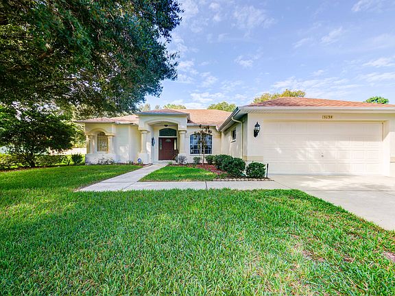 2016 New Roof & Ext. Paint