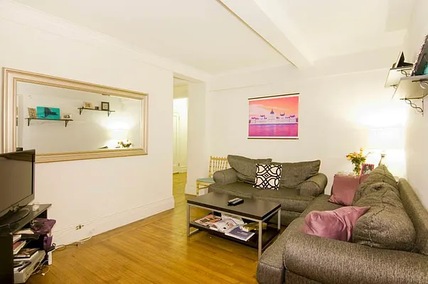 Rented by Level Group | media 13