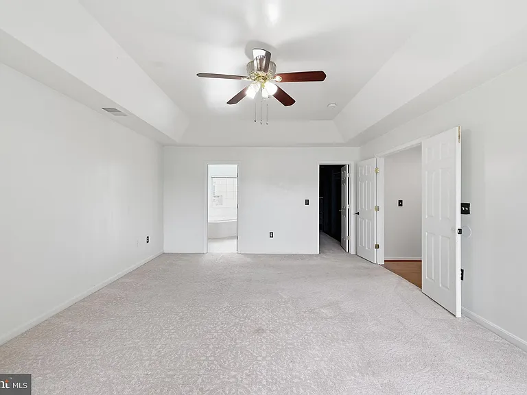 2917 Markhams Grant Dr — Photo 31