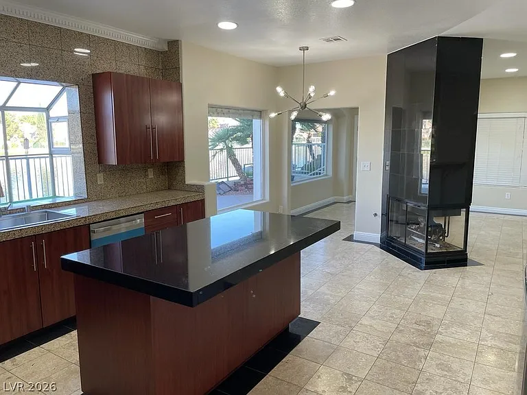 2960 Sun Lake Dr — Photo 9