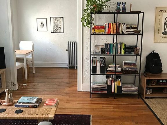 5th image of 2300 Harriet Ave APT 305