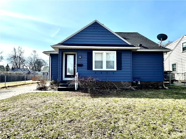 85 McEwen Rd, Rochester, NY 14616