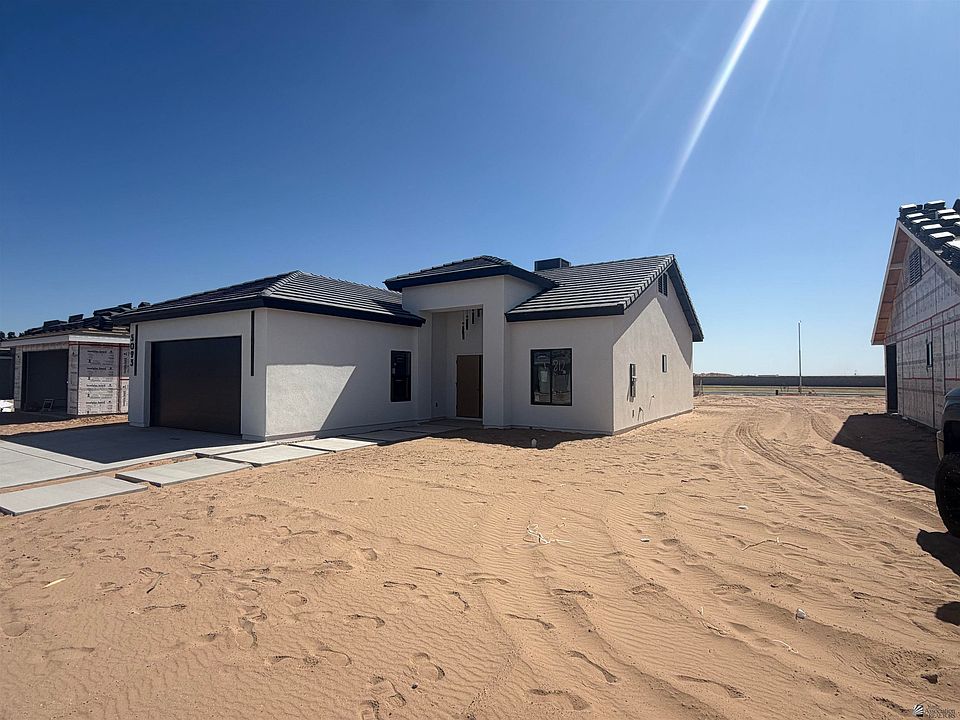2nd image of 5093 E Los Olivos Dr